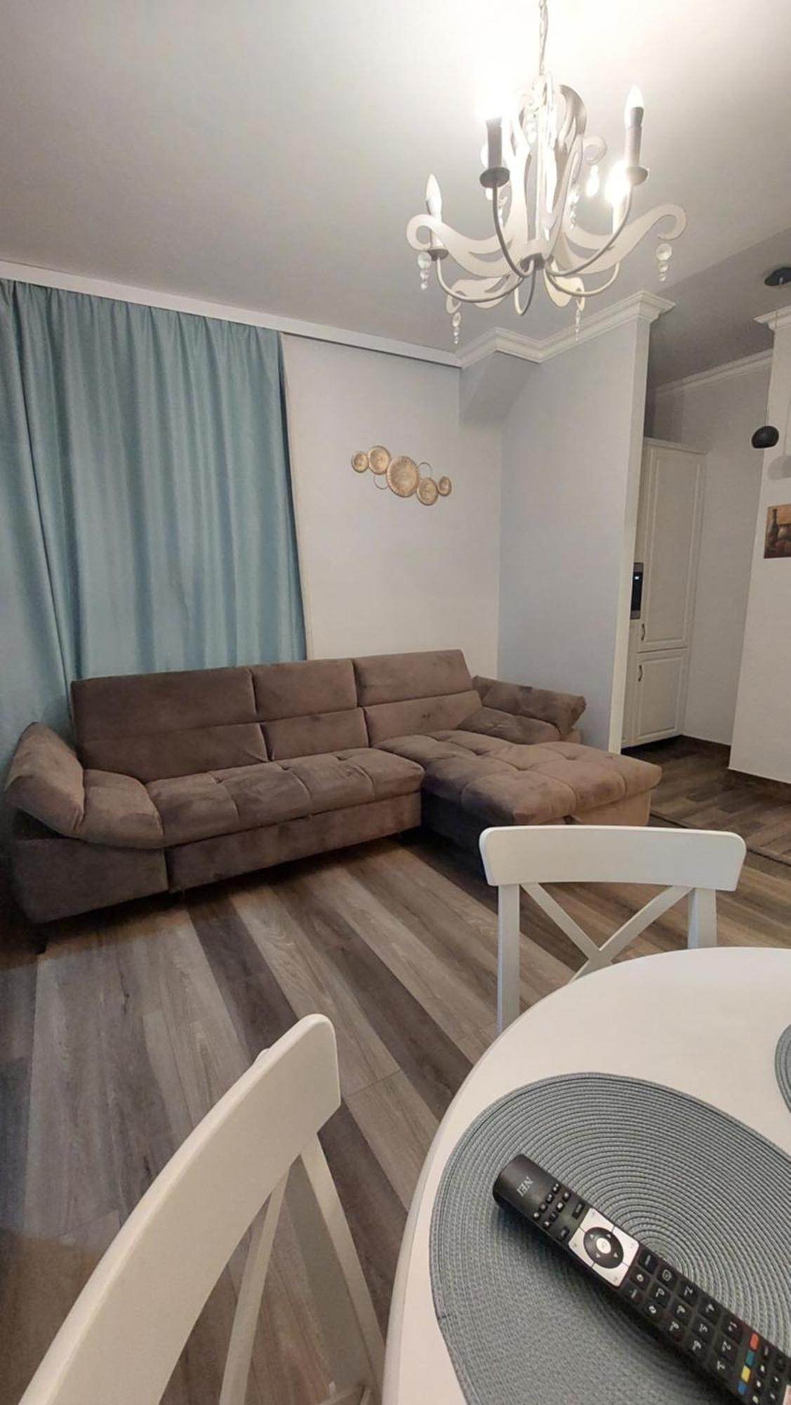 Sunrise Tampa Residence Μπρασόβ Εξωτερικό φωτογραφία